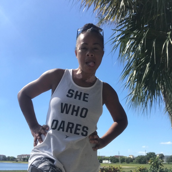 Hello Fashionistas ! My name is Tunecha! - Picture 6 of 6